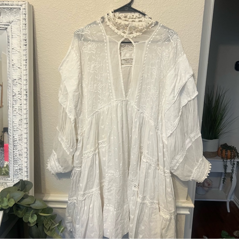 Bohemian Lace oversized Dress medium free people  White - Picture 8 of 11
